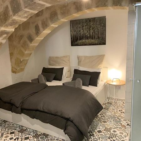 Studio Apartment In Valletta Exterior photo